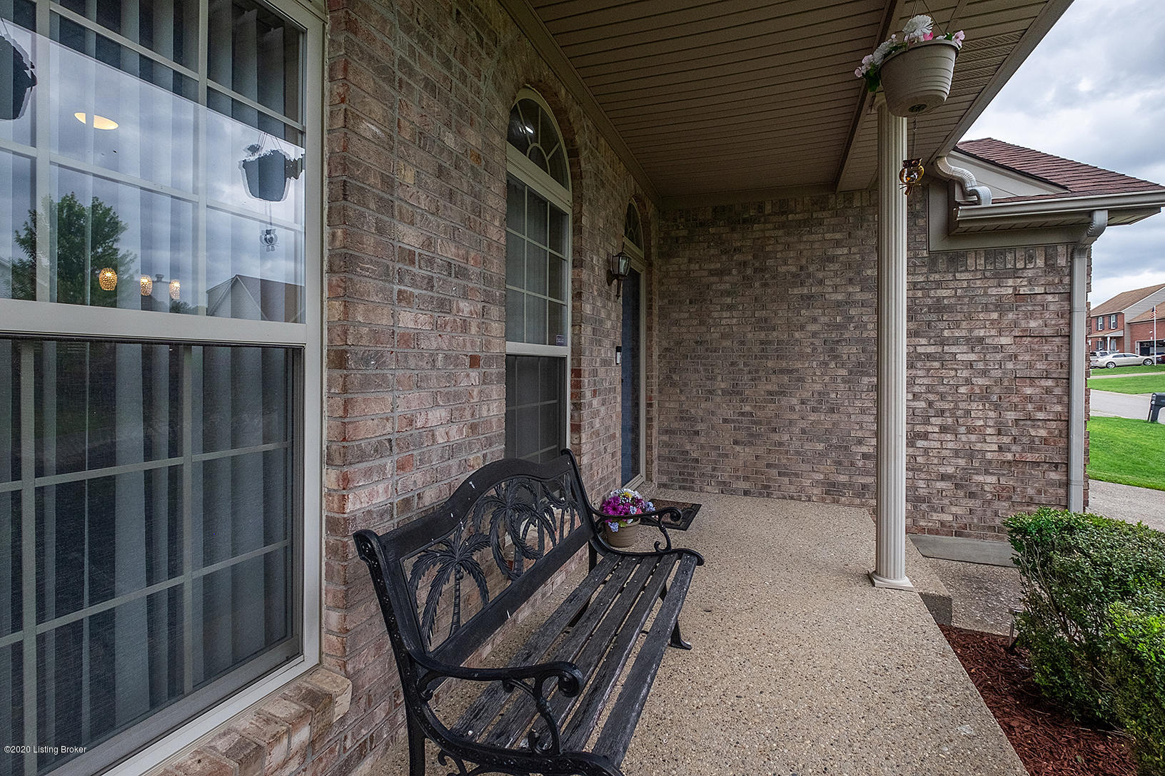 9812 Spring Pointe Court Louisville, KY 40229 - Photo 56 of 58 Project_20200609_2003