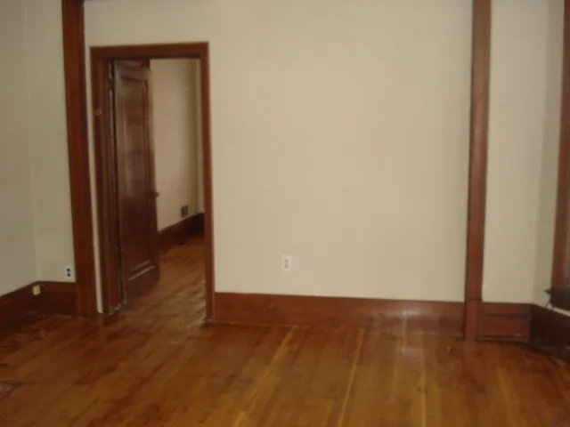 $275,000 | 915 1st Drive Northwest, Austin, MN 55912