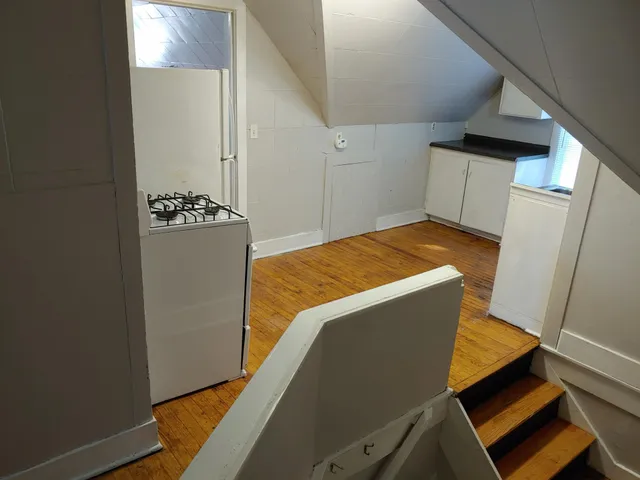 $275,000 | 915 1st Drive Northwest, Austin, MN 55912