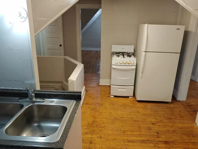 $275,000 | 915 1st Drive Northwest, Austin, MN 55912