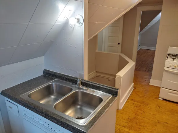 $275,000 | 915 1st Drive Northwest, Austin, MN 55912