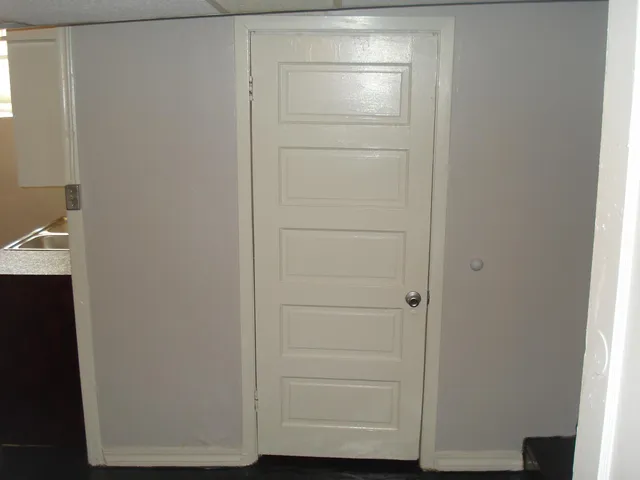 $275,000 | 915 1st Drive Northwest, Austin, MN 55912