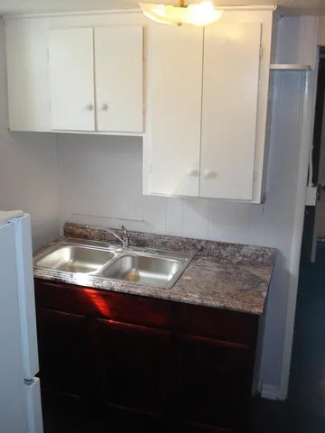 $275,000 | 915 1st Drive Northwest, Austin, MN 55912