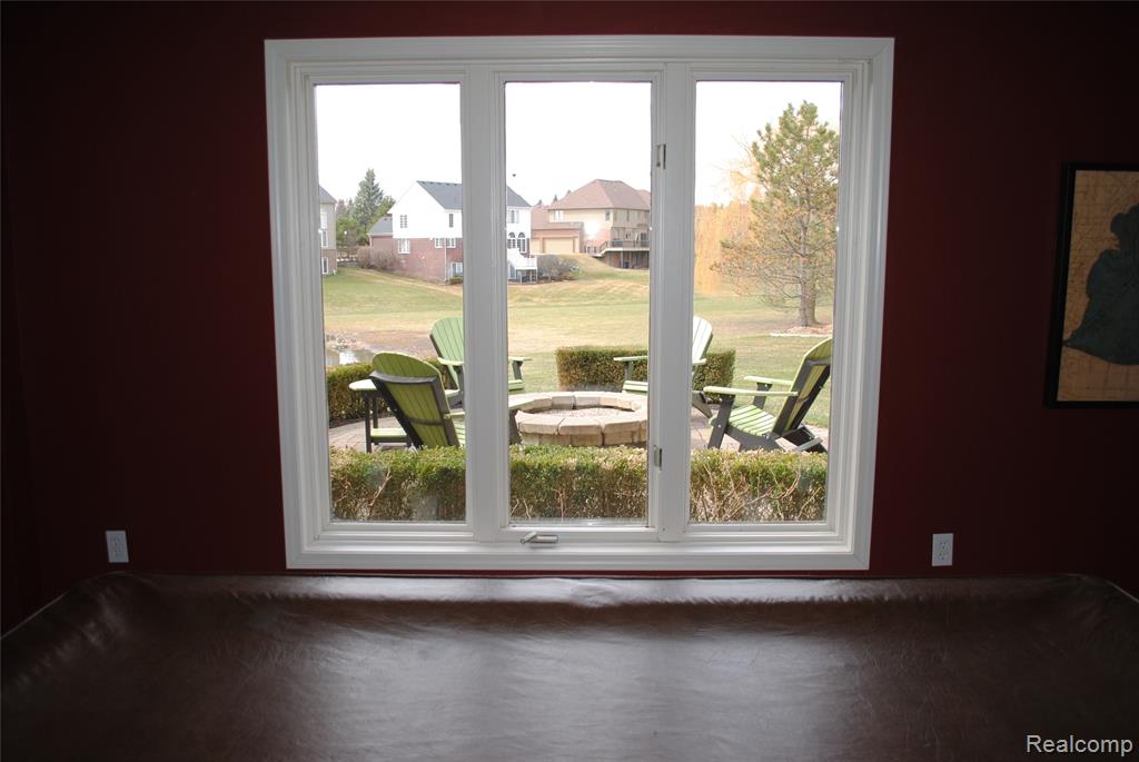 1271 Tulberry Circle Rochester, MI 48306 - Photo 64 of 66 Gallery Image 64