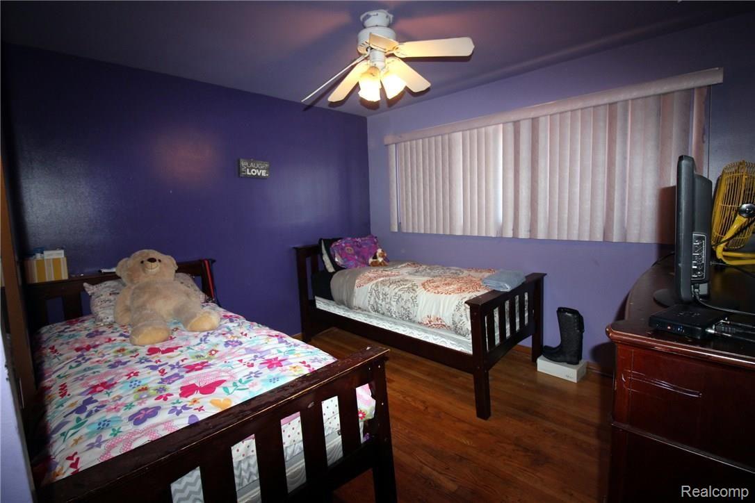 94 Chestnut Street River Rouge, MI 48218 - Photo 20 of 33 IMG_9987.JPG
