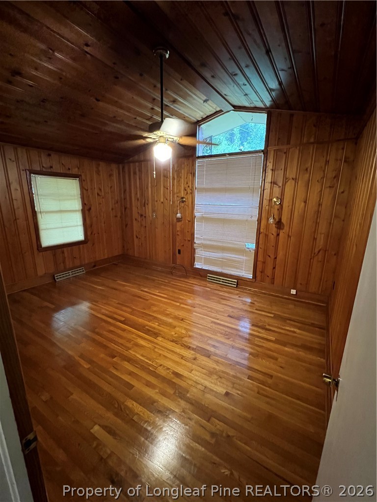 1405 Lake View Road Fairmont, NC 28340 - Photo 24 of 41 Gallery Image 24