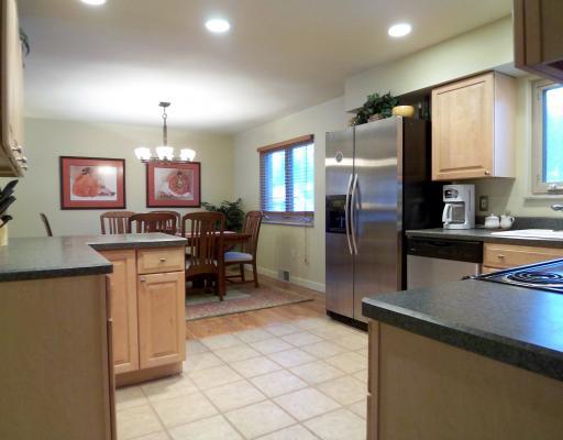1809 Red Coach Road Allison Park, PA 15101 - Photo 6 of 18 Kitchen. Open maple and stainless kitchen