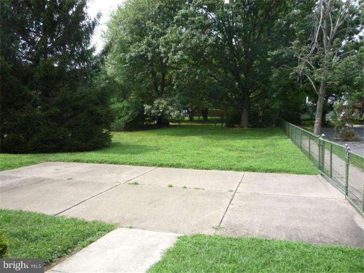 35 West Mill Road Maple Shade, NJ 08052 - Photo 7 of 20 Gallery Image 7