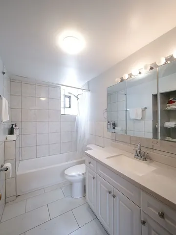 $1,295,000 | 3256 North Elston Avenue, Chicago, IL 60618