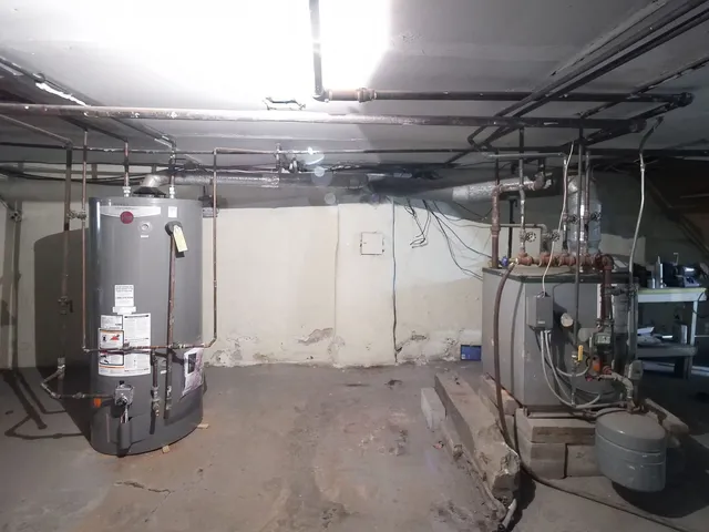 $1,295,000 | 3256 North Elston Avenue, Chicago, IL 60618