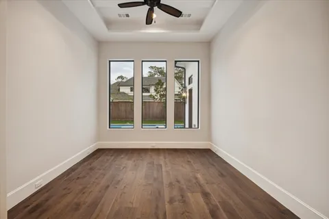 $6,495,000 | 318 Knipp Road, Houston, TX 77024