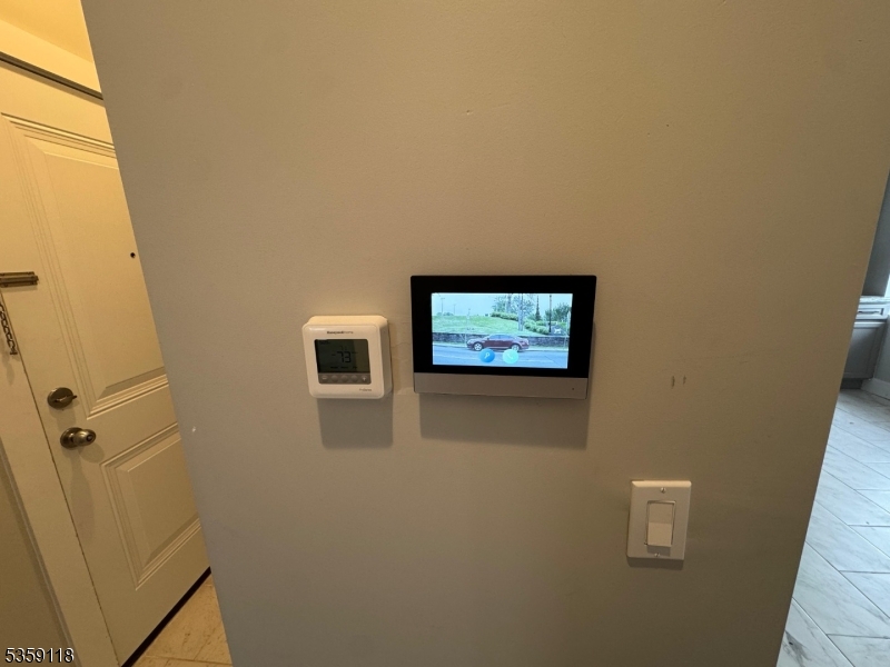 273 16th Avenue, Unit 3R Newark, NJ 07103 - Photo 13 of 13