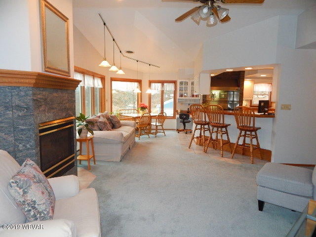 4280 Upper Road Shamokin, PA 17872 - Photo 23 of 62 23 family room