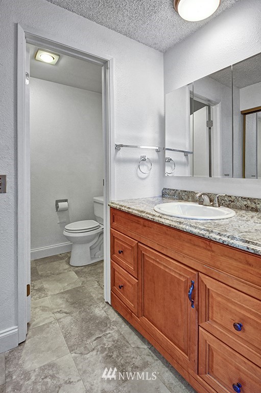 2405 Southeast 21st Street Renton, WA 98055 - Photo 8 of 22 Gallery Image 8