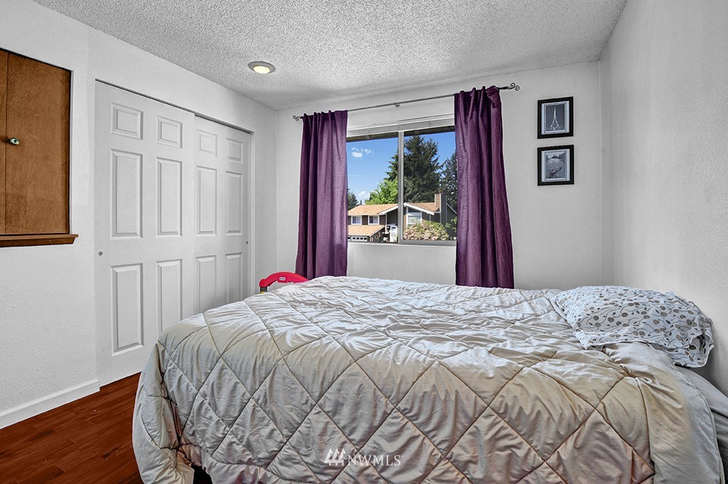 2405 Southeast 21st Street Renton, WA 98055 - Photo 9 of 22 Gallery Image 9