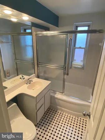 $1,675 | 4378 North Pershing Drive, Unit 43784, Arlington, VA 22203
