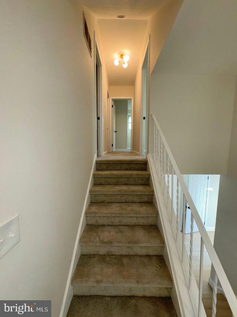 406 Howard Road Cherry Hill, NJ 08034 - Photo 18 of 29