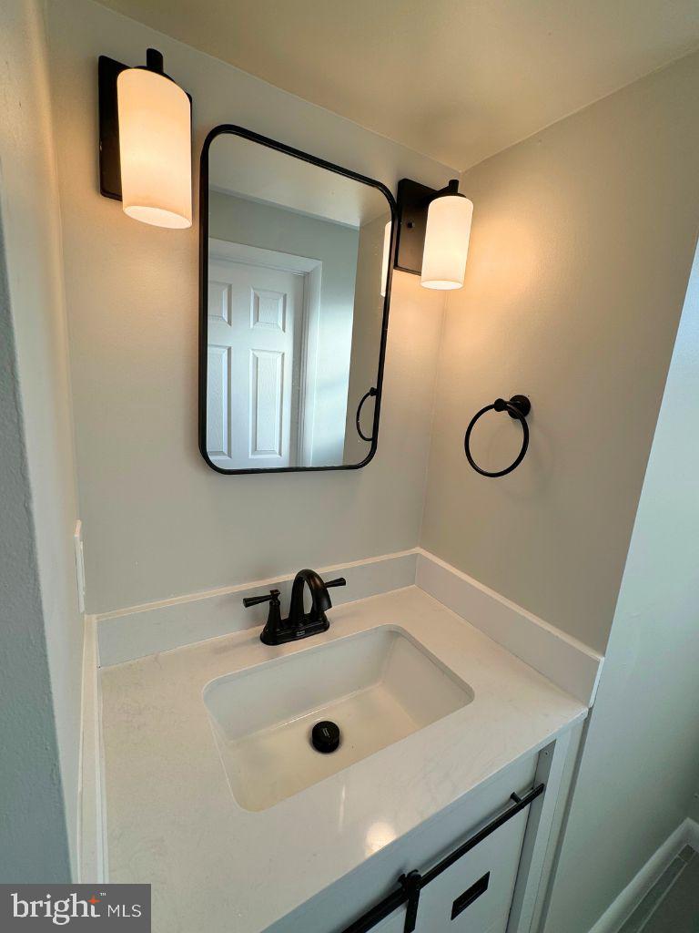 406 Howard Road Cherry Hill, NJ 08034 - Photo 28 of 29