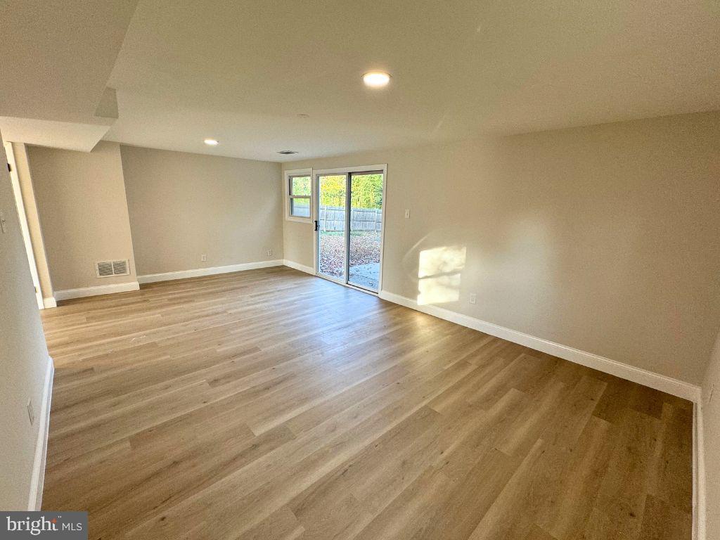 406 Howard Road Cherry Hill, NJ 08034 - Photo 9 of 29