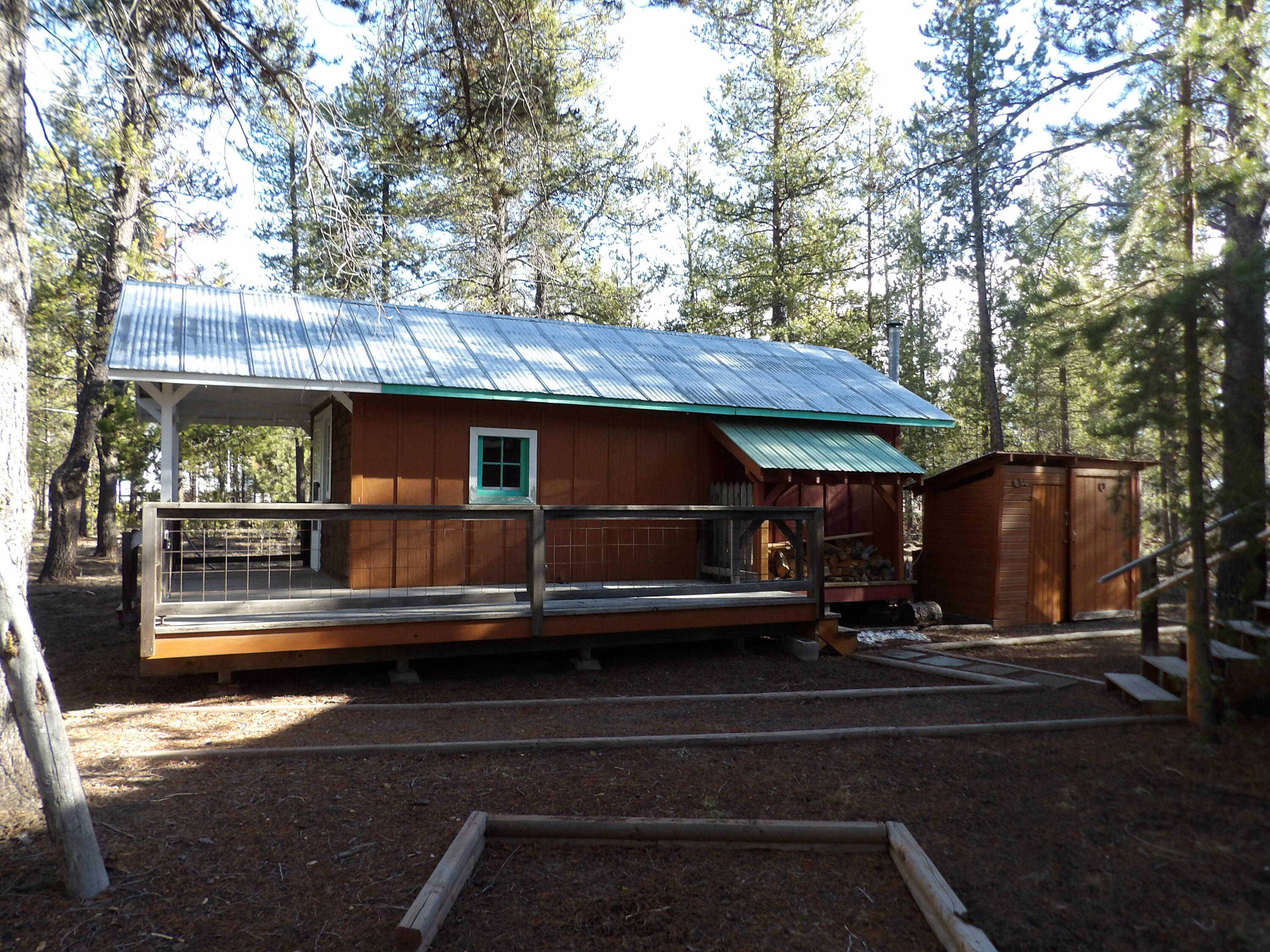 52390 Dustan Road La Pine, OR 97739 - Photo 3 of 18 Cabin with Deck