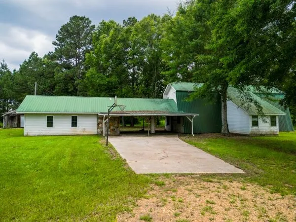 $109,120 | 22 Campbell Road, Jayess, MS 39641