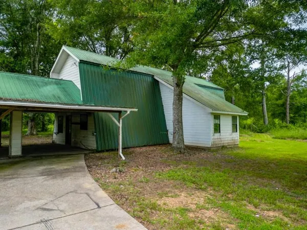 $109,120 | 22 Campbell Road, Jayess, MS 39641