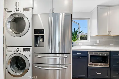 $1,249,000 | 3512 Pacific Avenue, Unit 2, Marina del Rey, CA 90292