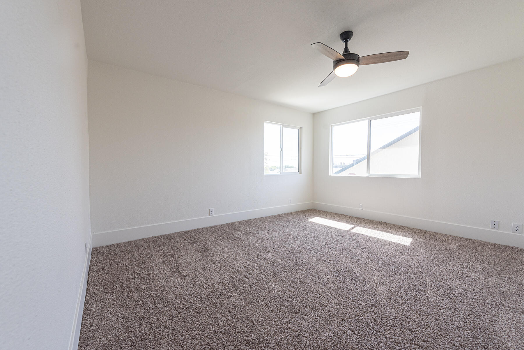 660 Channing Way Exeter, CA 93221 - Photo 37 of 53 45