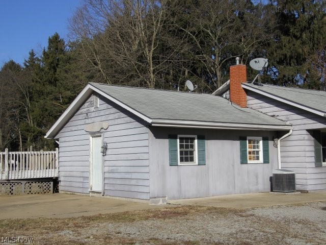 2102 Thomas Hubbard Road Hubbard, OH 44425 - Photo 4 of 15 Gallery Image 4