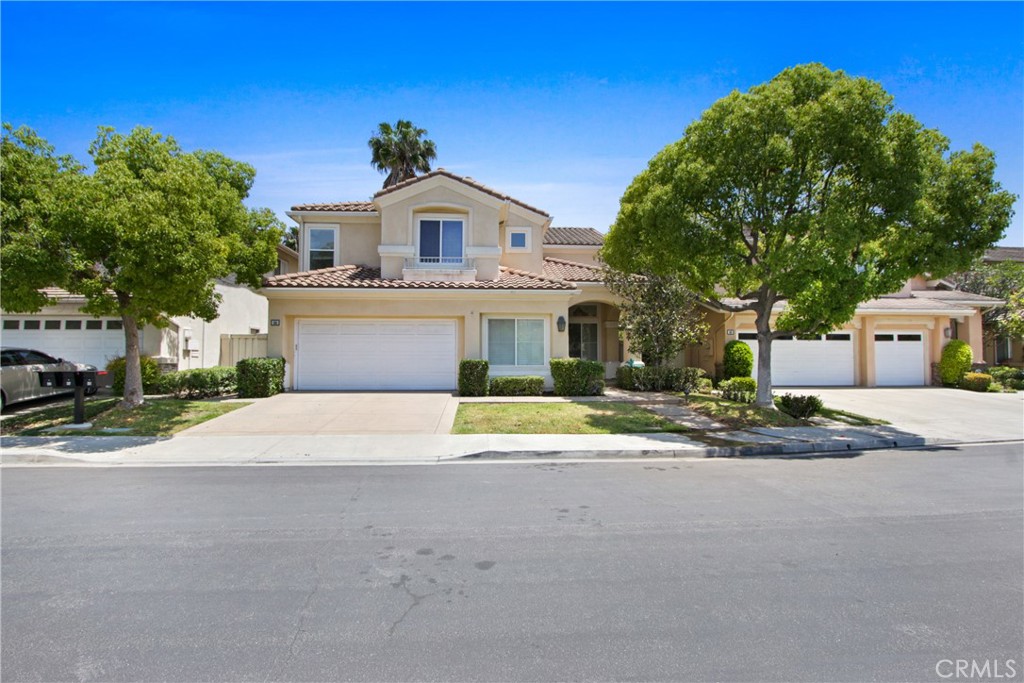 44 Calavera Irvine, CA 92606 - Photo 2 of 25