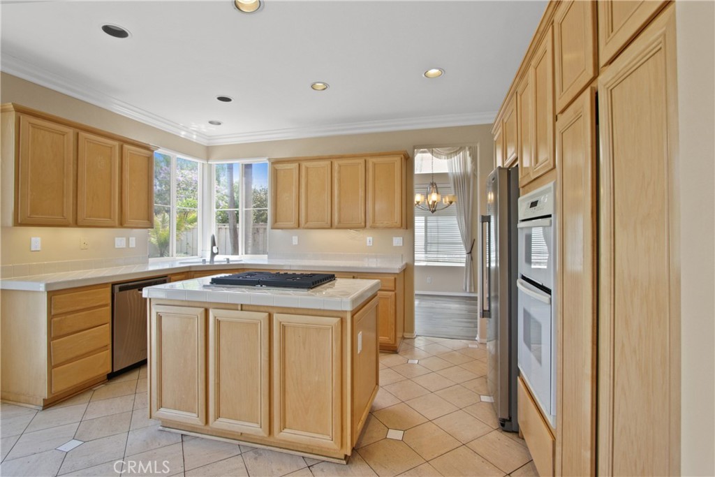 44 Calavera Irvine, CA 92606 - Photo 9 of 25