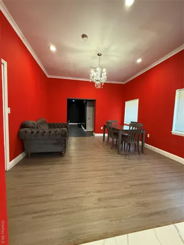 $1,395,000 | 260 Hutchinson Boulevard, Mount Vernon, NY 10552