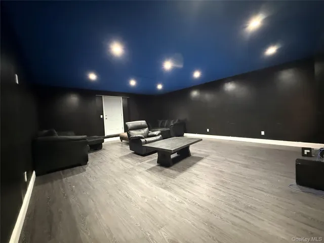 $1,395,000 | 260 Hutchinson Boulevard, Mount Vernon, NY 10552