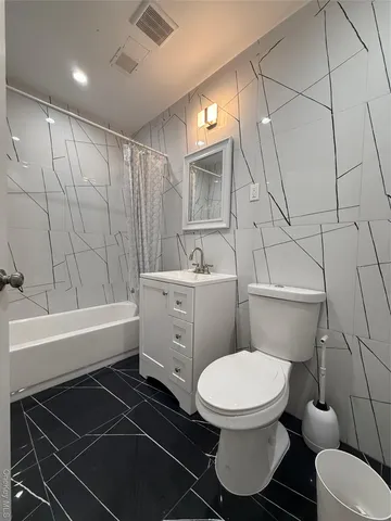 $1,395,000 | 260 Hutchinson Boulevard, Mount Vernon, NY 10552