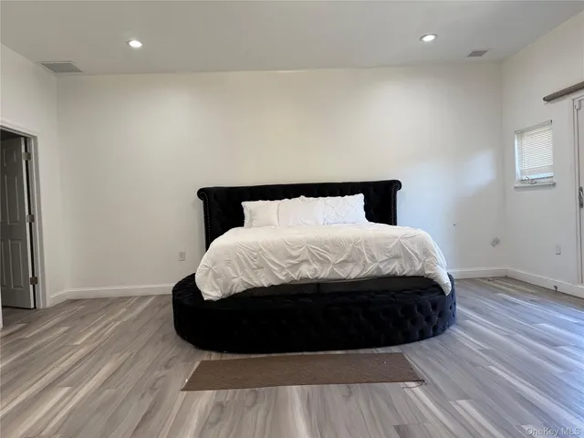 $1,395,000 | 260 Hutchinson Boulevard, Mount Vernon, NY 10552