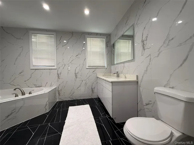 $1,395,000 | 260 Hutchinson Boulevard, Mount Vernon, NY 10552