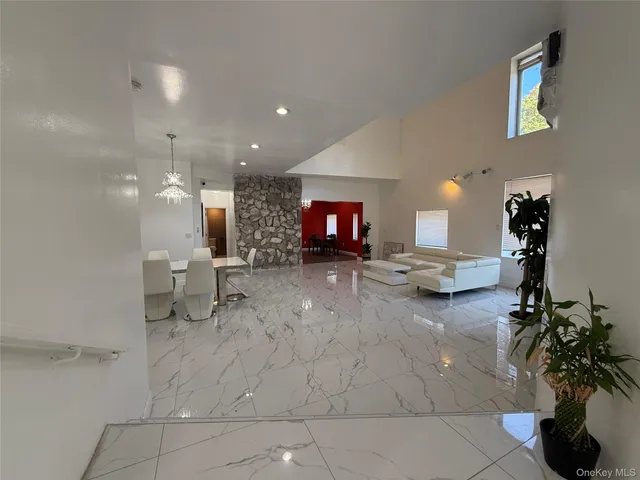 $1,395,000 | 260 Hutchinson Boulevard, Mount Vernon, NY 10552