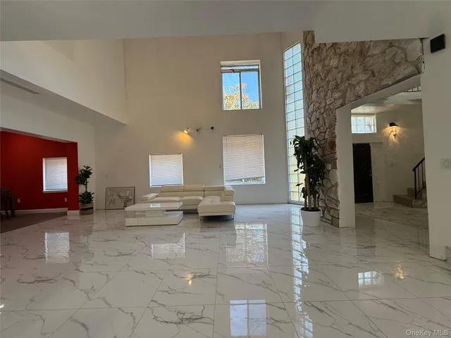 $1,395,000 | 260 Hutchinson Boulevard, Mount Vernon, NY 10552