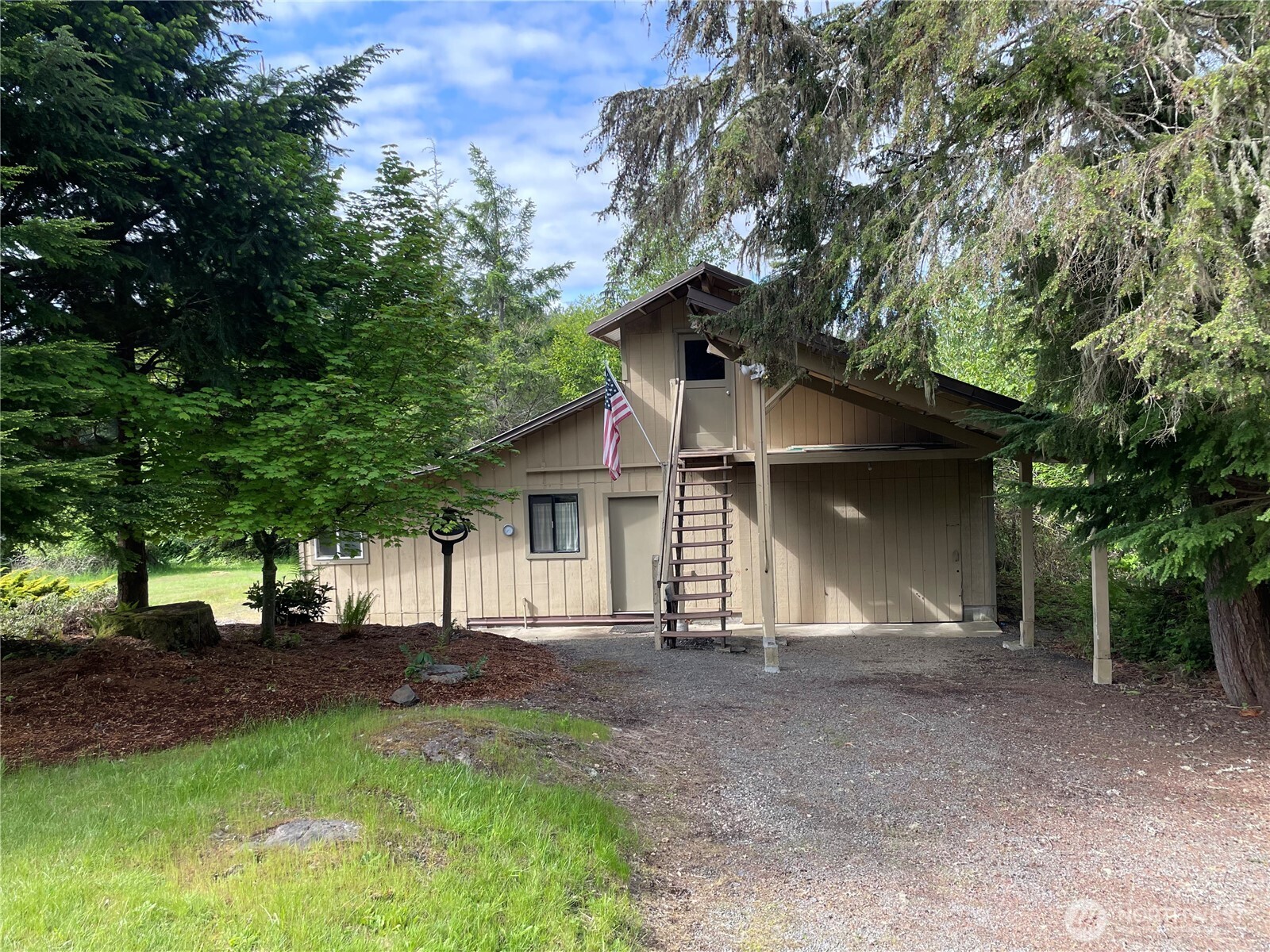 108 Long And Winding Road Randle, WA 98377 - Photo 11 of 38 Gallery Image 11