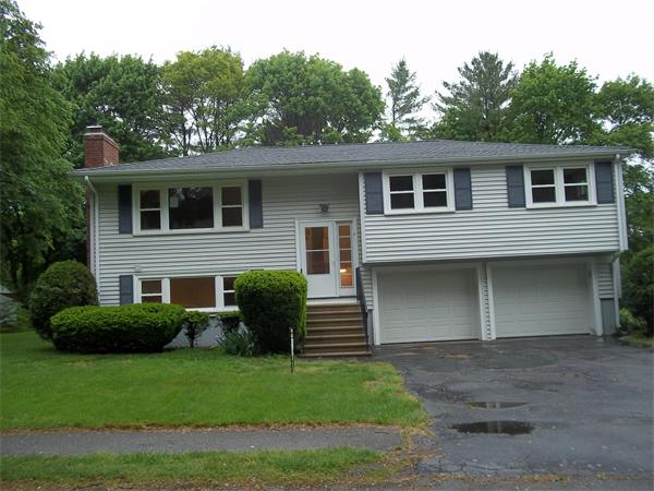 4 Woodruff Road Walpole, MA 02081 - Photo 1 of 19 Gallery Image 1