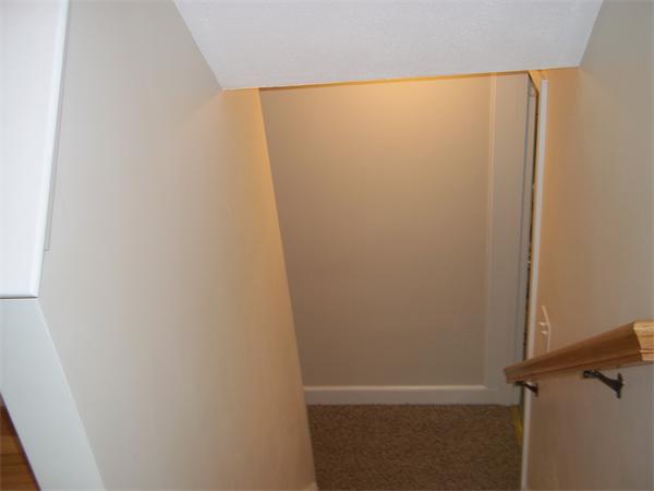 4 Woodruff Road Walpole, MA 02081 - Photo 11 of 19 Gallery Image 11