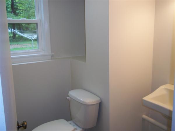 4 Woodruff Road Walpole, MA 02081 - Photo 13 of 19 Gallery Image 13