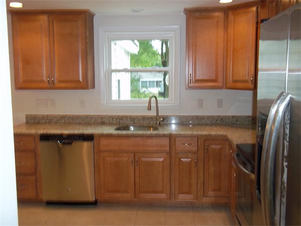 4 Woodruff Road Walpole, MA 02081 - Photo 3 of 19 Gallery Image 3