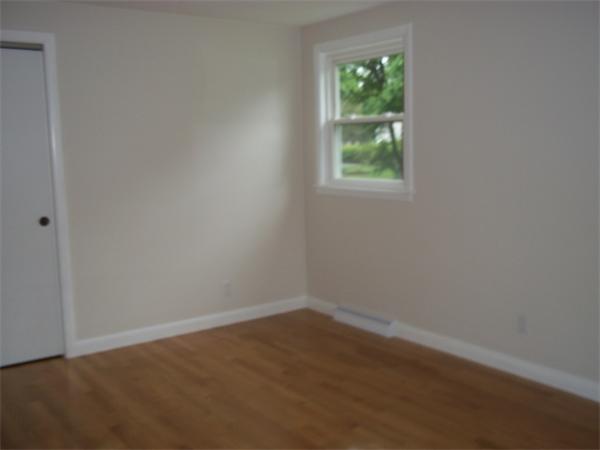 4 Woodruff Road Walpole, MA 02081 - Photo 7 of 19 Gallery Image 7