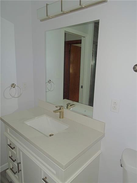 640 Bridge Street Irwin, PA 15642 - Photo 14 of 18 BATH