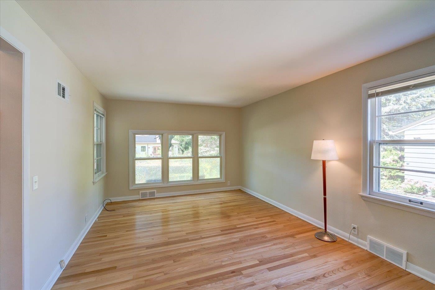 401 Merrill Crest Drive Madison, WI 53705 - Photo 20 of 90