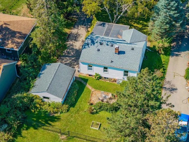 $450,000 | 401 Merrill Crest Drive, Madison, WI 53705