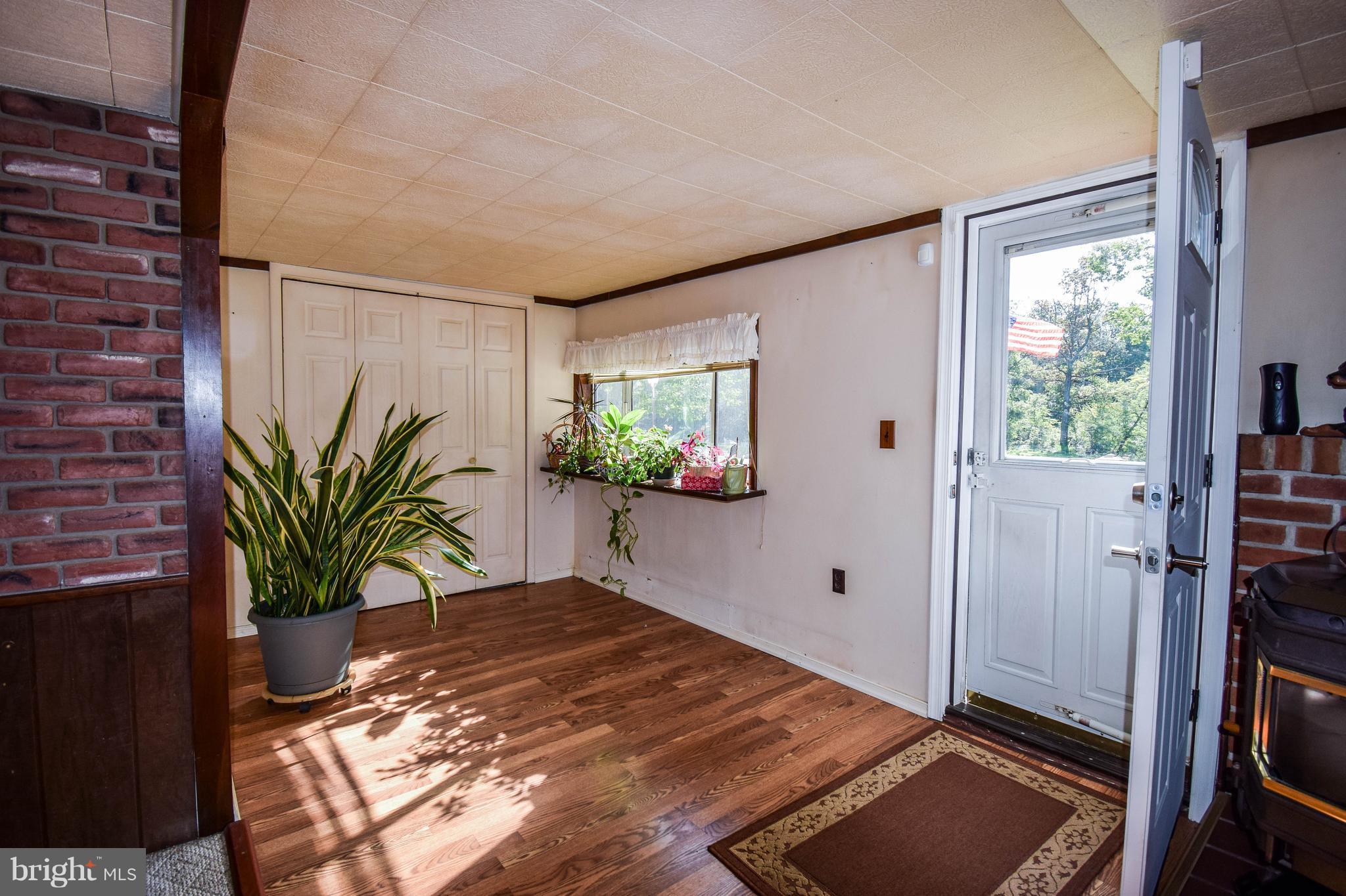 2414 Poplar Road Baltimore, MD 21221 - Photo 15 of 28 Interior (General)