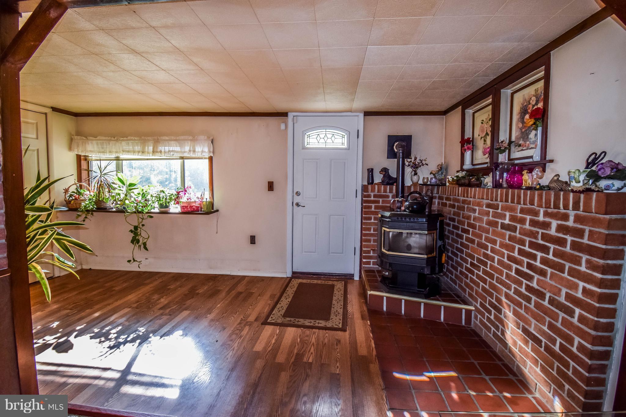 2414 Poplar Road Baltimore, MD 21221 - Photo 16 of 28 Interior (General)