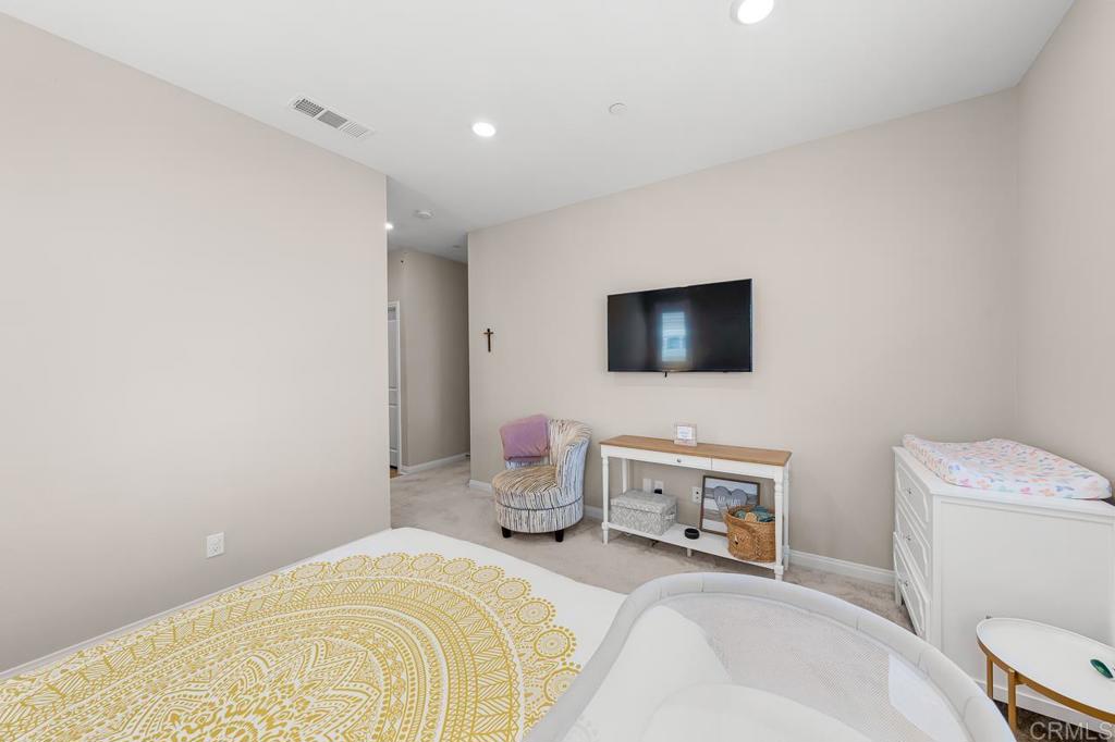 2026 Via Roma Chula Vista, CA 91913 - Photo 23 of 45